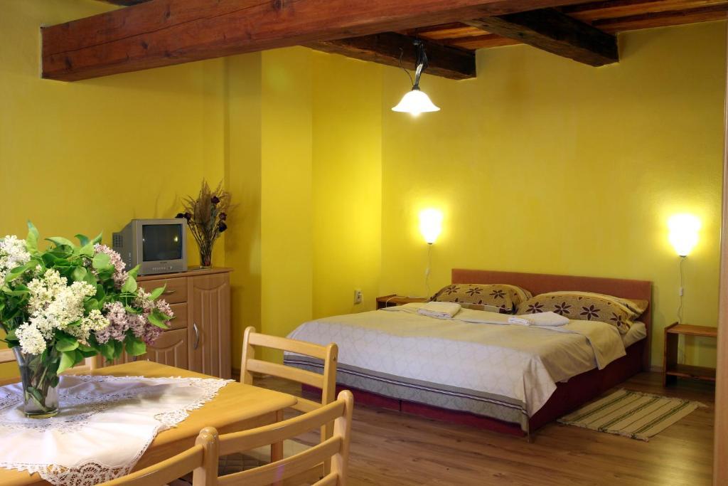Banská Štiavnica Penzion Kremenisko חדר תמונה