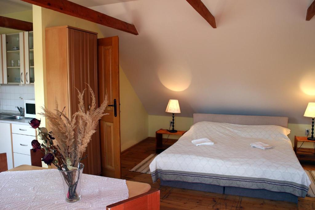 Banská Štiavnica Penzion Kremenisko חדר תמונה
