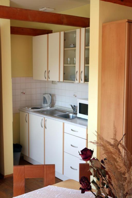 Banská Štiavnica Penzion Kremenisko חדר תמונה