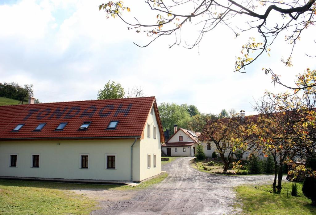 Banská Štiavnica Penzion Kremenisko מראה חיצוני תמונה